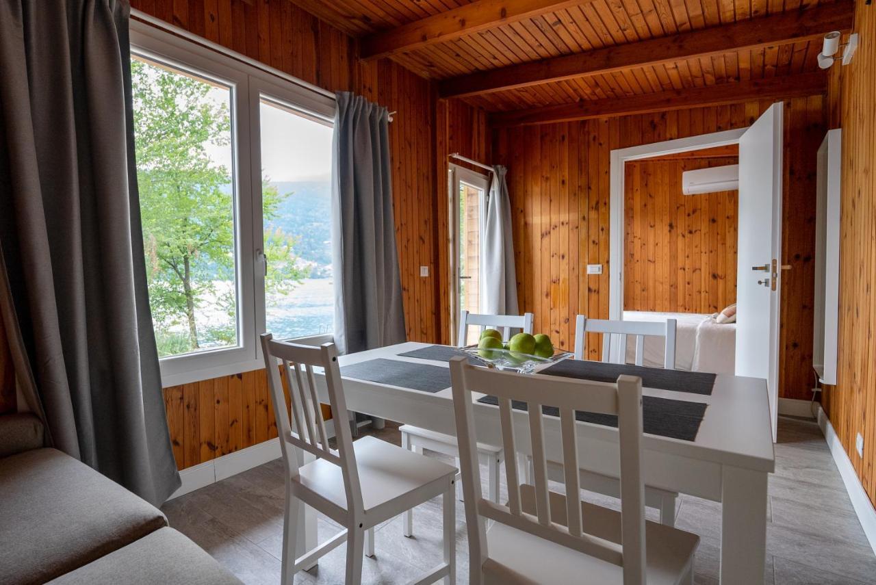 Chalet Alessandrini - Private Lakeside Beach تينّا المظهر الخارجي الصورة