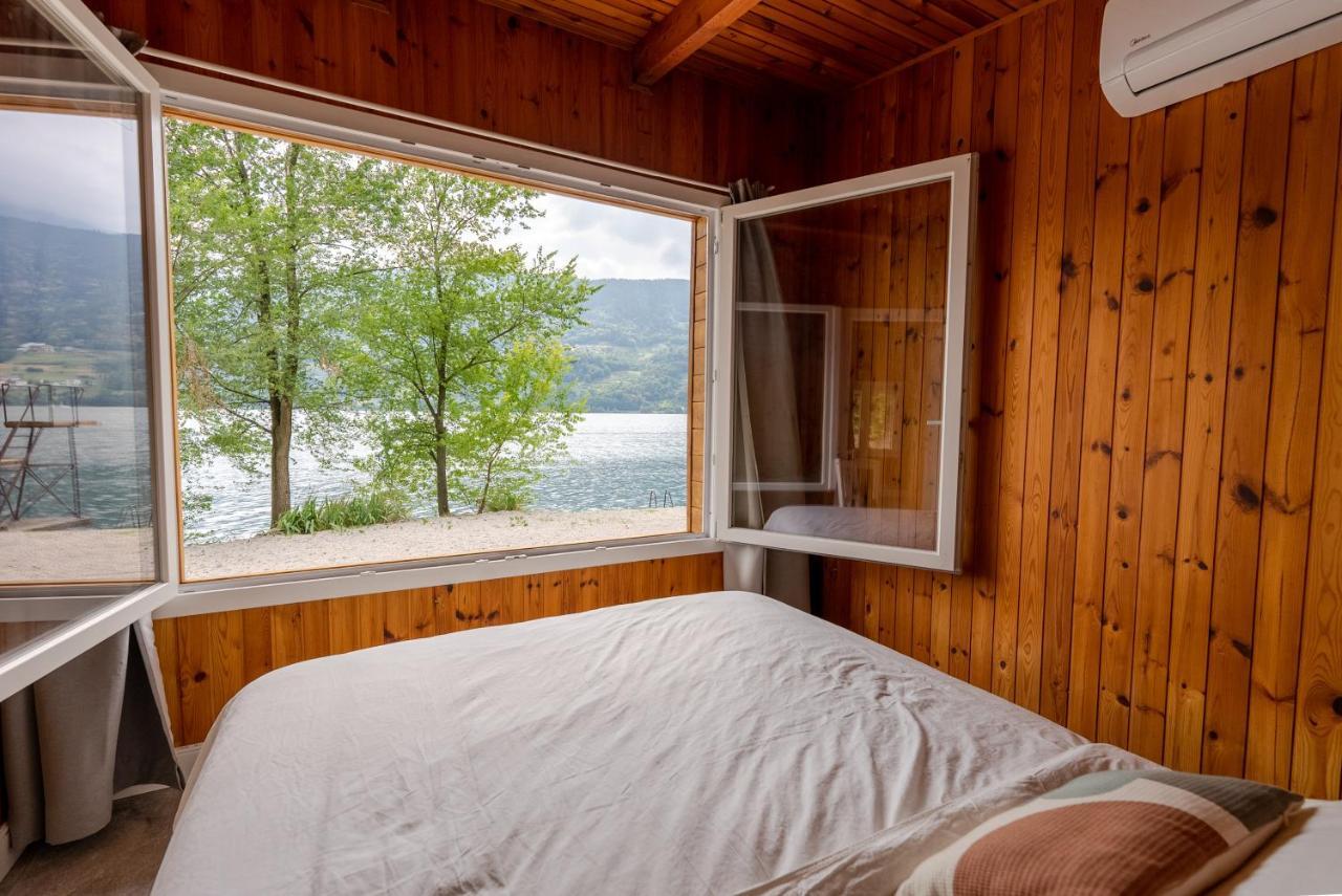 Chalet Alessandrini - Private Lakeside Beach تينّا المظهر الخارجي الصورة
